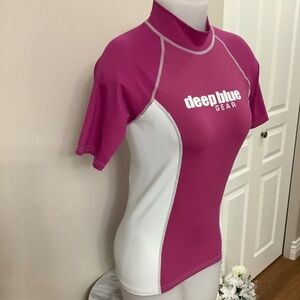 Deep blue gear water sports top fits s/m